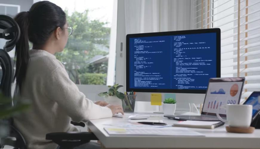 即墨市企业数字化解决方案：机器学习赋能商业模式升级的核心路径